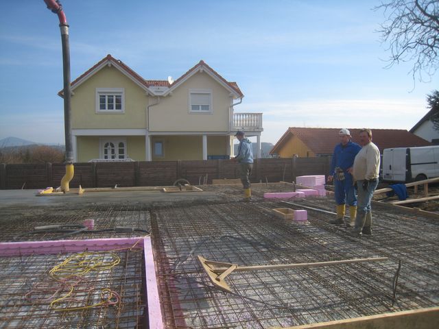 Tag 19 – Betonieren Kellerdecke | Ludersdorf / Altenberg